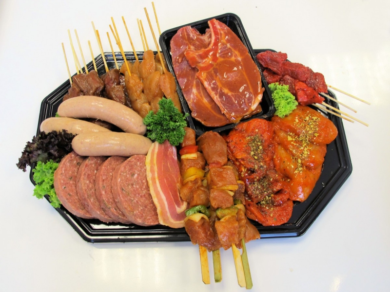 boucherie-PEGOMAS-min_bbq_butcher_shop_supermarket_meal_party-766127